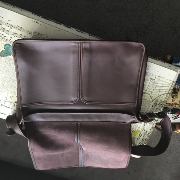 Meet your Posher, Sandra - Picture 2 of 3